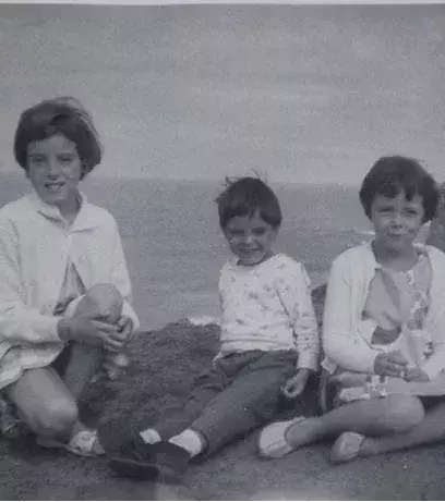 Obwohl Kinder nur selten entführt werden, verschwanden 1966 plötzlich die 3 Beaumont-Kinder. Sie wurden nie wiedergefunden. Die australische Polizei startete die größte Suche ihrer Geschichte…