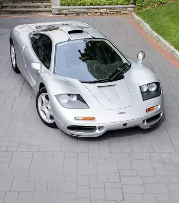 Platz 2: McLaren F1...
