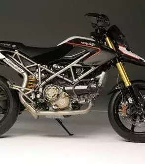 Platz 8: NCR Leggera 1200 Titanium Special: 102.000 €
