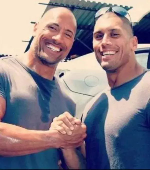 The Rock und sein Cousin