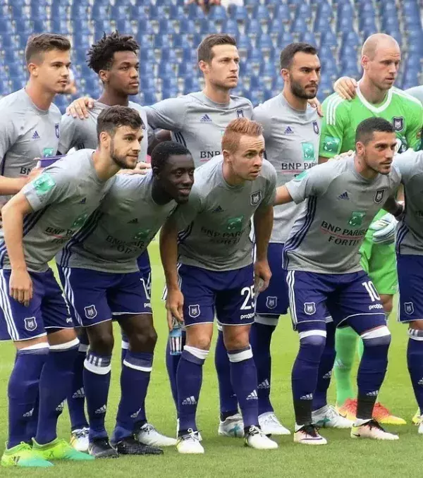 RSC Anderlecht (Belgien): 31,2% der Belgier hassen diesen Verein.