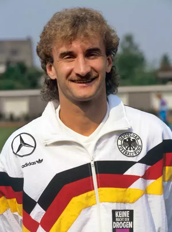 Rudolf "Rudi" Völler, 1990