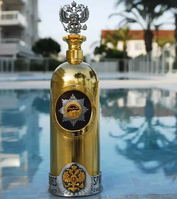 Russo-Baltique Vodka : 1.114.000 Euro.