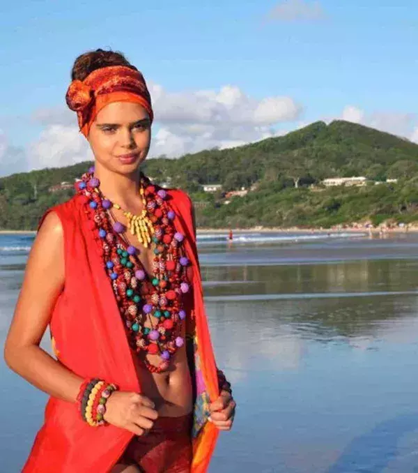Samantha Harris - Aborigine