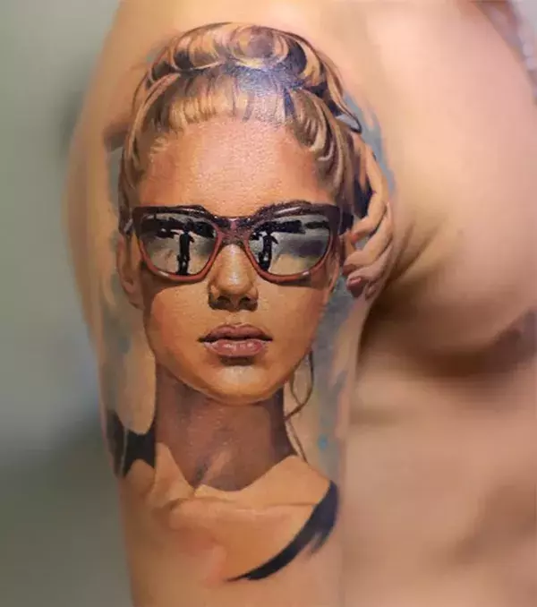 Sehr realistisches Portrait einer Frau