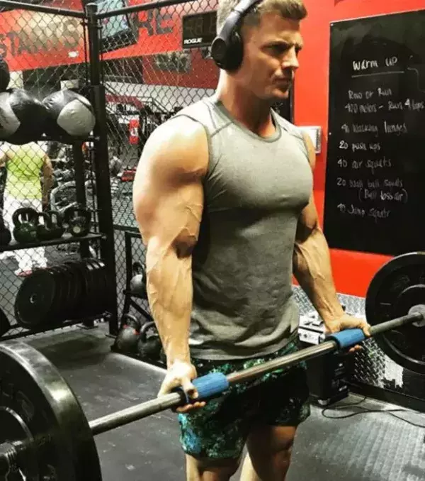 Steve Cook. Snapchat: stevecookhealth