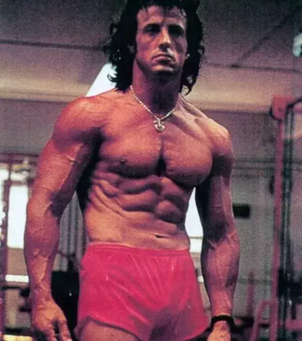Sylvester Stallone als Rocky Balboa. Er war schon immer sehr stark