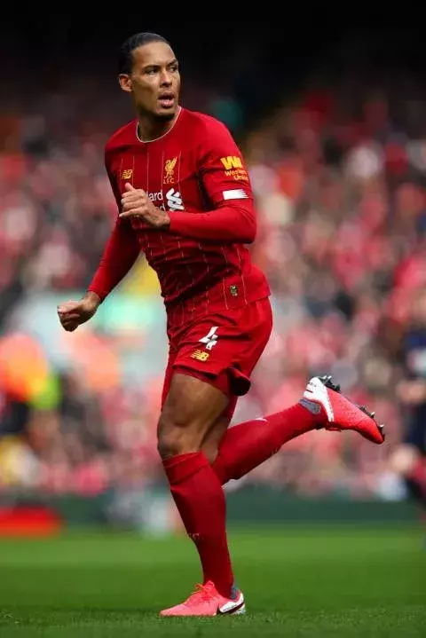 Virgil van Dijk - Krankheit
