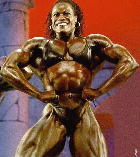 Yolanda Hughes hat 1992 den Titel der IFBB World und 1997 und 1998 den Titel bei der Arnold Classic Championship mit nach Hause genommen. Sie nahm auch an 6 Olympischen Spielen teil