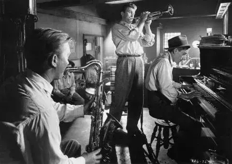 1950: "Der Mann ihrer Träume" von Michael Curtiz ("Young man with a horn")
