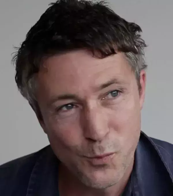 Aidan Gillen (Peter "Littlefinger" Baelish): 1m78