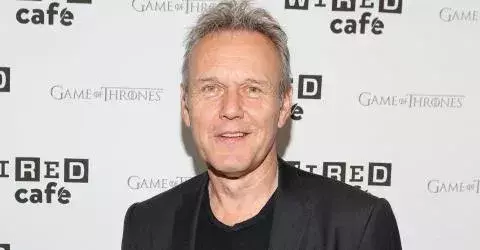 Anthony Head alias Rupert Giles