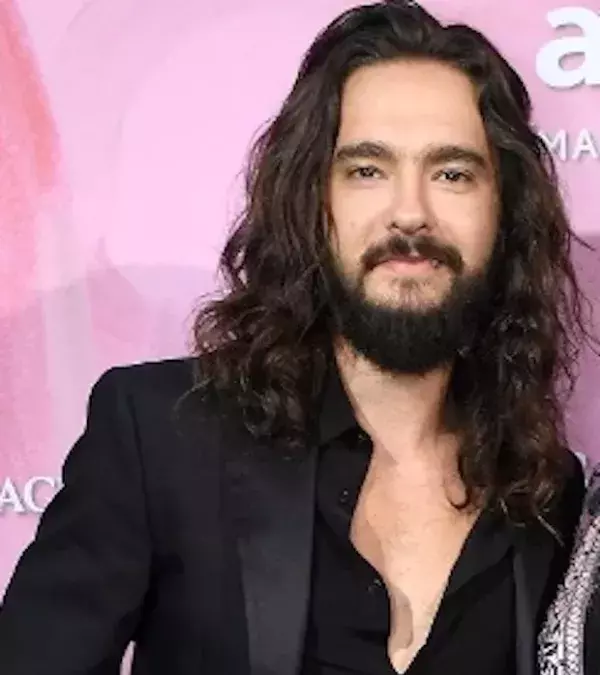 Diese hat er gemeinsam mit seinem Zwillingsbruder Tom Kaulitz gegründet, der heute mit Heidi Klum verheiratet ist