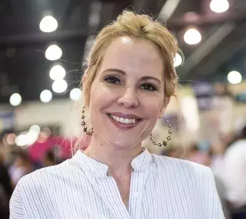 Emma Caulfield alias Anya Emerson