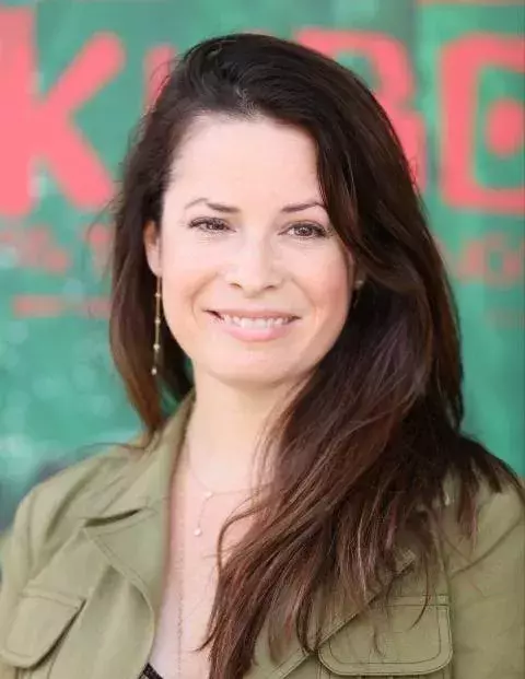 Holly Marie Combs alias Piper Halliwell 