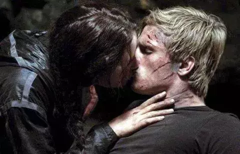 Jennifer Lawrence und Josh Hutcherson in "Die Tribute von Panem – The Hunger Games"