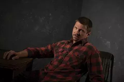 Marc Blucas alias Riley Finn