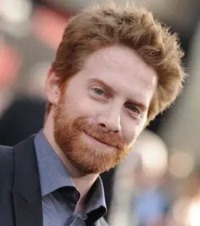 Obwohl die Stimme der Figur die eines Kindes ist, verkörperte Seth Green Milo in "Milo und Mars" in 2011