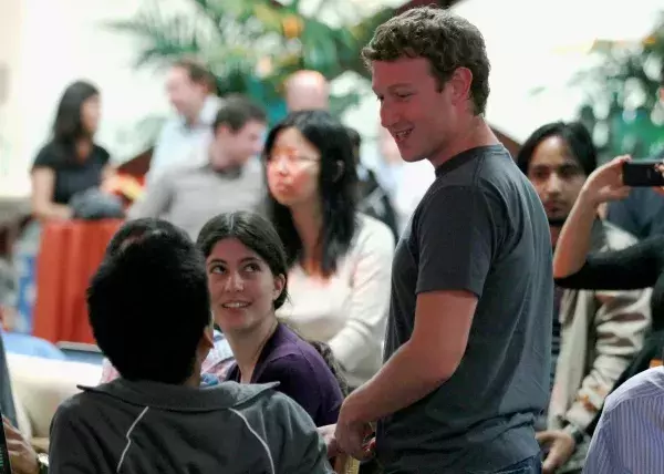 Über eine Million Dollar an Zuckerberg