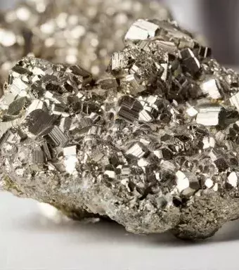 2 - Californium: 23,8 Millionen Euro pro Gramm