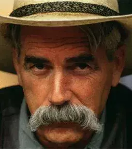 Der Cowboy-Bart: Wenn du ein echter Cowboy bist, ist alles in Ordnung, wenn nicht, dann schnell rasieren!  Diese Art von Ausgefallenheit ist nicht die beste Option, auf sich aufmerksam zu machen.