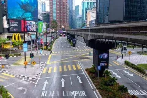 Die meistbefahrene Verkehrsader Kuala Lumpurs (Malaysia) 