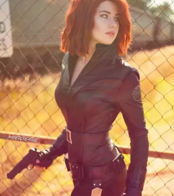 Die Schwarze Witwe von den Avengers