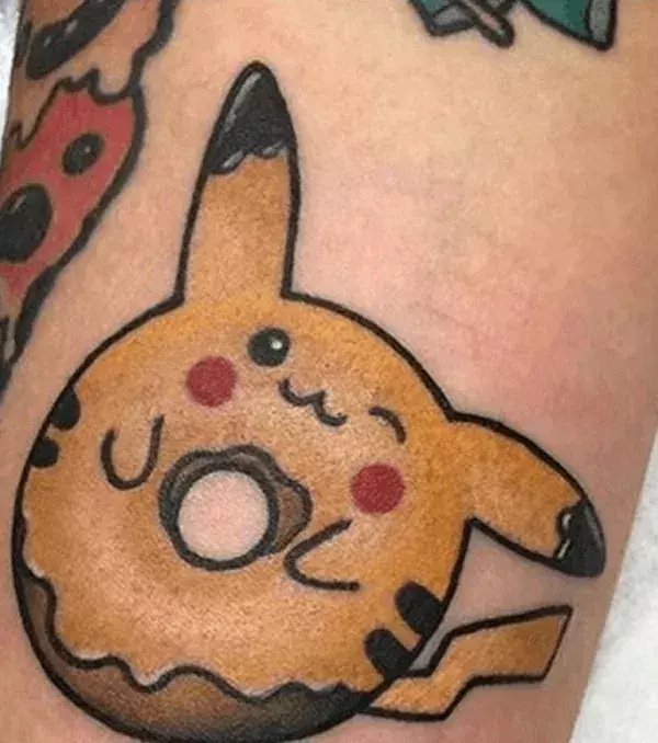 Ein süßer Pikachu-Donut ;)